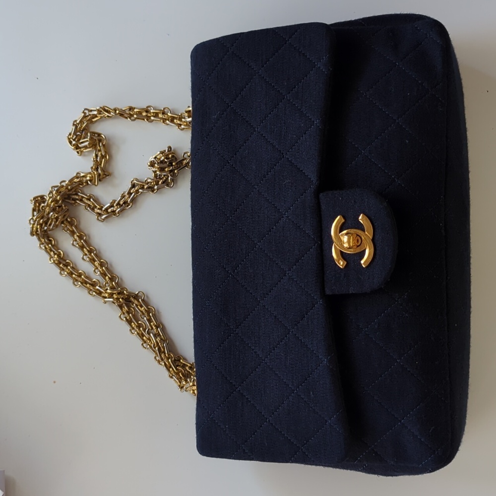 Chanel Double Flap Bag Medium (Navy Blue Jersey)